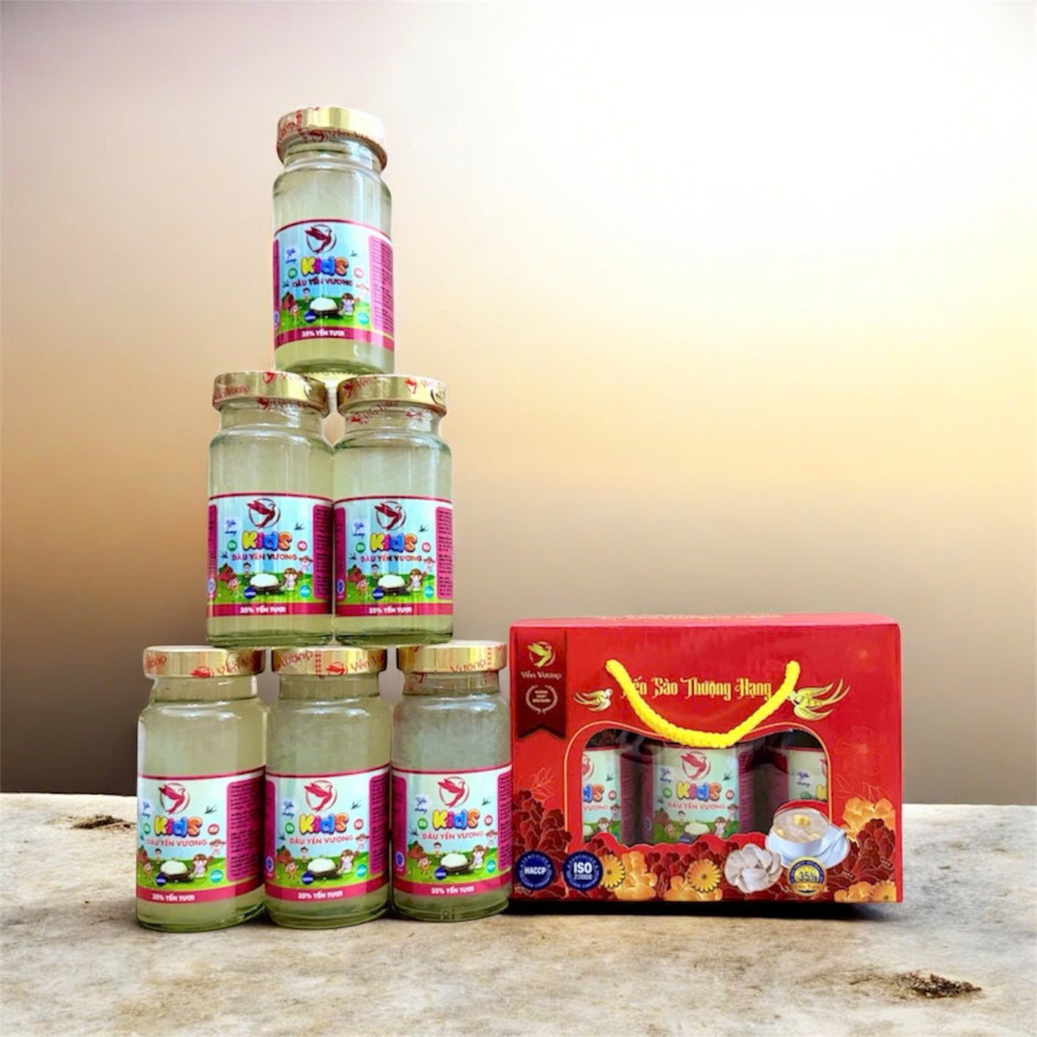 Lốc 6 hũ yến Vương 140ml Kids Dâu